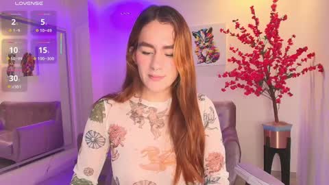 summer_miller online show from March 30, 11:44 am