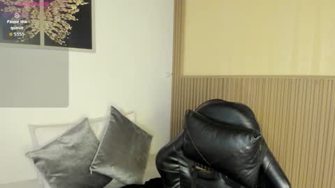 Summer online show from February 12, 11:27 am