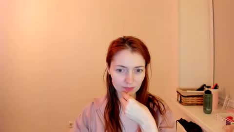 Snapshot of summer_preston chatting on December 19, 2:51 am Summer Preston online show from December 19, 2:51 am