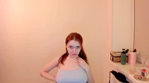 Snapshot of summer_preston chatting on January 10, 7:04 pm Summer Preston online show from January 10, 7:04 pm