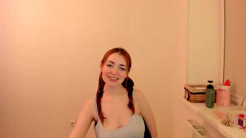 Snapshot of summer_preston chatting on February 13, 7:54 pm Summer Preston online show from February 13, 7:54 pm