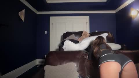 Snapshot of summerclarke2 chatting on November 25, 10:54 pm summerclarke2 online show from November 25, 10:54 pm