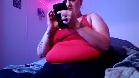 Snapshot of summerdivine69 chatting on February 26, 9:53 am Summer Divine online show from February 26, 9:53 am