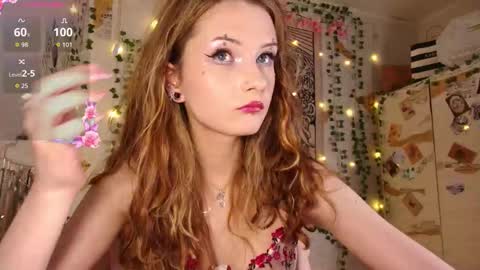 Snapshot of summerhazee chatting on November 7, 6:30 pm summerhazee online show from November 7, 6:30 pm