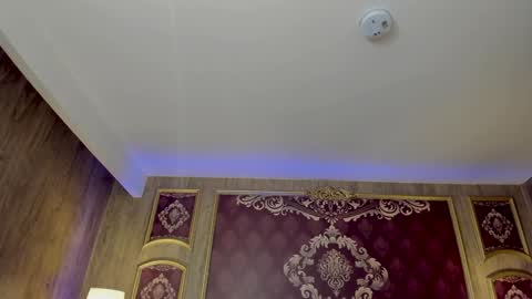 Snapshot of summerssangel chatting on December 15, 7:13 am - - online show from December 15, 7:13 am