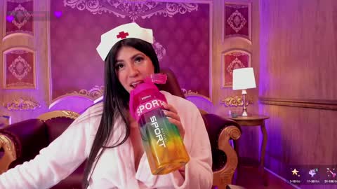 Snapshot of summerssangel chatting on January 29, 9:23 am - - online show from January 29, 9:23 am