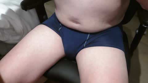 Snapshot of sun116 chatting on September 23, 12:57 am sun116 online show from September 23, 12:57 am