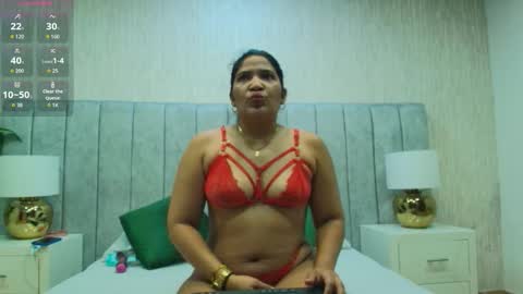 Snapshot of sun_606 chatting on November 18, 12:42 pm Sun online show from November 18, 12:42 pm