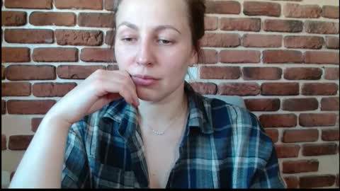 sun__shadow online show from March 29, 1:00 pm