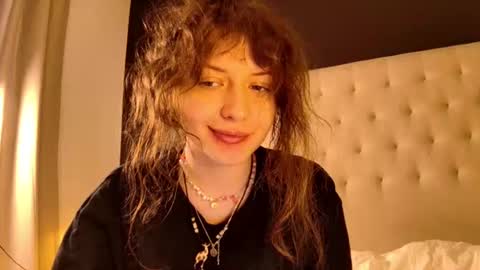 luna online show from June 18, 9:25 am