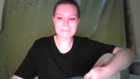 Snapshot of sun_seymour chatting on January 19, 9:23 pm sun_seymour online show from January 19, 9:23 pm