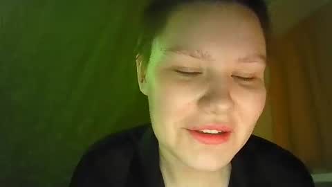Snapshot of sun_seymour chatting on February 23, 11:36 pm sun_seymour online show from February 23, 11:36 pm