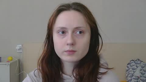 Snapshot of sun_sparkle chatting on June 7, 9:35 am Olivia online show from June 7, 9:35 am