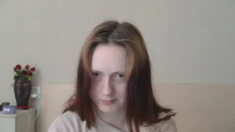 Snapshot of sun_sparkle chatting on June 15, 5:42 am Olivia online show from June 15, 5:42 am