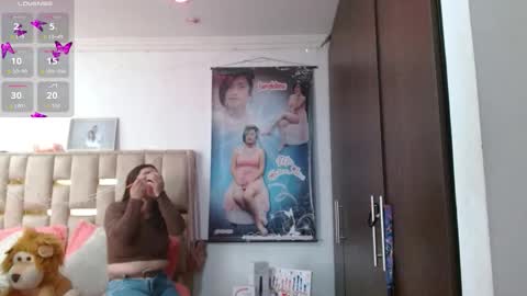 Jeraldine online show from October 29, 6:53 pm