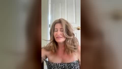 Snapshot of sunflowerannie chatting on July 19, 2:54 pm sunflowerannie online show from July 19, 2:54 pm