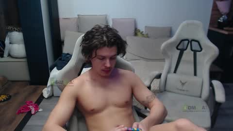 Alice and Sergey online show from March 4, 7:47 am