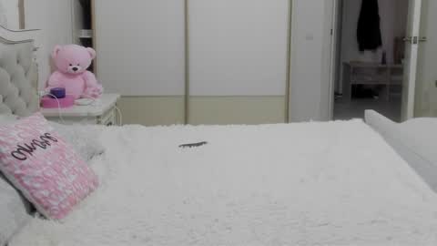 Vanessa online show from April 17, 5:10 am