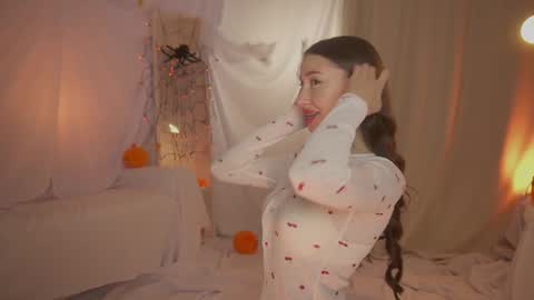 Snapshot of sunny_maria chatting on November 9, 10:19 pm Maria online show from November 9, 10:19 pm