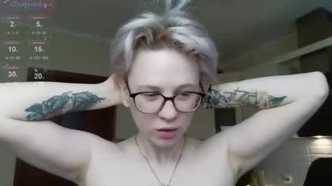 Snapshot of sunny_mood chatting on July 29, 6:22 am sunny mood online show from July 29, 6:22 am