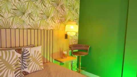 Sunny River online show from March 19, 1:15 pm