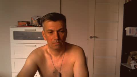 sunny_sun00 online show from June 18, 12:31 pm