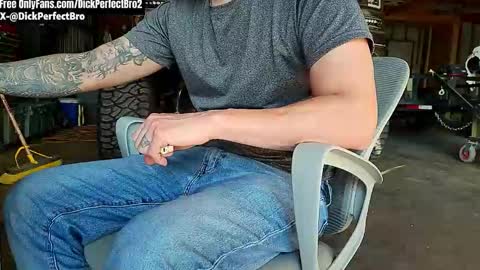 sunny valentine online show from March 27, 1:00 pm