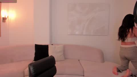 Sunny Rivers online show from March 4, 6:14 pm