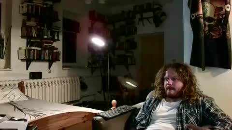 sunr1sa online show from December 16, 4:49 pm