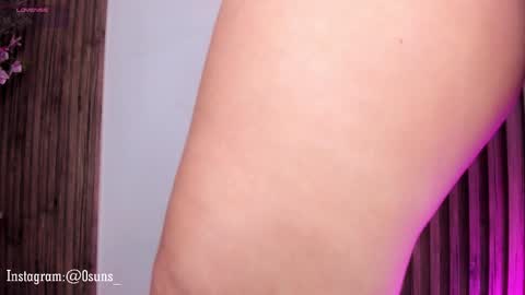 Snapshot of suns_ chatting on November 10, 11:15 pm suns_ online show from November 10, 11:15 pm