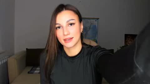 Snapshot of sunsetwithava chatting on December 16, 7:04 am sunsetwithava online show from December 16, 7:04 am