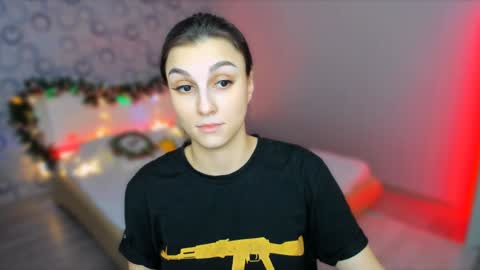 Snapshot of sunsetwithava chatting on January 3, 4:44 am sunsetwithava online show from January 3, 4:44 am