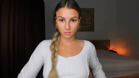 Snapshot of sunsetwithava chatting on September 29, 12:32 pm sunsetwithava online show from September 29, 12:32 pm