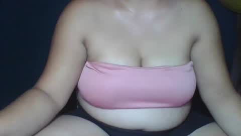 sunshine_789 online show from April 3, 5:11 pm