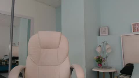 Sunshine  online show from April 18, 11:25 am