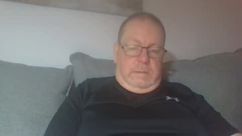 Sunspotbaby online show from November 12, 3:40 am