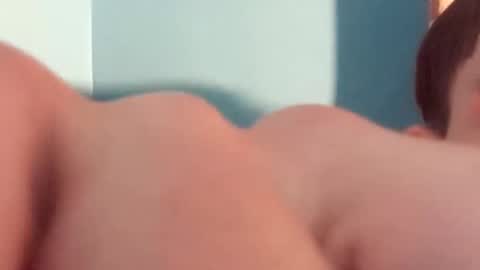 Snapshot of sunsweetsavage chatting on December 5, 12:00 pm BIGDGEE online show from December 5, 12:00 pm