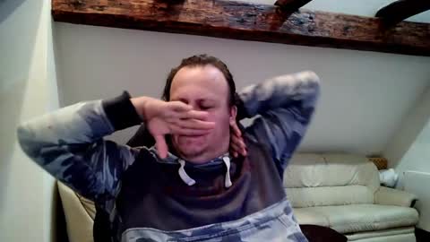 Alexa XD independient model online show from April 19, 6:10 pm