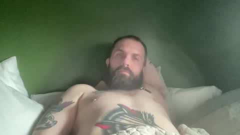 Snapshot of supbroitsmatt chatting on April 24, 8:55 pm Matt online show from April 24, 8:55 pm