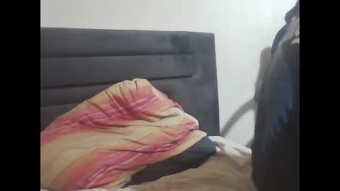 super42835015 online show from March 31, 6:41 pm