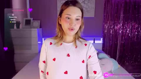 Karen online show from March 26, 6:19 am