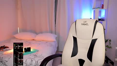 ANNApvt open full info in bio online show from April 16, 5:36 pm