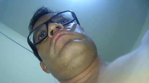 Snapshot of superboy977 chatting on June 9, 4:02 am superboy977 online show from June 9, 4:02 am
