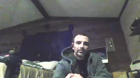 Snapshot of superd512 chatting on January 25, 4:23 am Guero Cash online show from January 25, 4:23 am