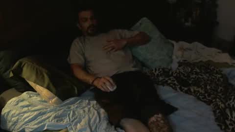 Snapshot of superd512 chatting on October 3, 12:24 pm Guero Cash online show from October 3, 12:24 pm