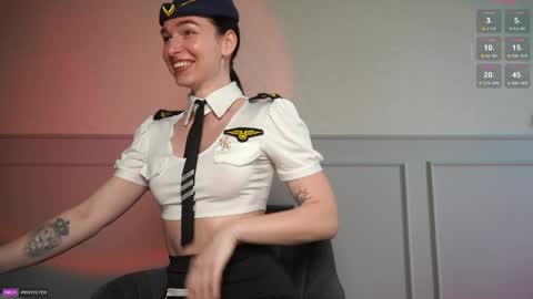 Anna online show from April 7, 3:45 pm