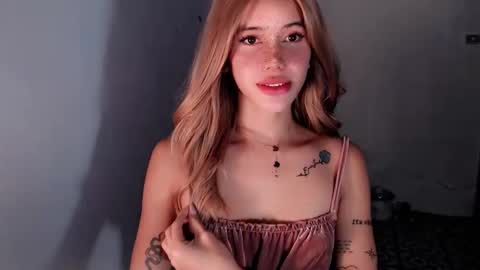 Erica Help me to reach my goal Superhotbabe1 online show from February 17, 12:34 pm