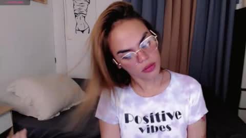 Im val online show from March 4, 6:25 pm