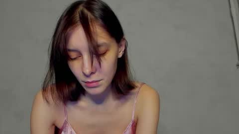 Una online show from December 16, 9:53 pm