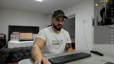 supermanboyxxl online show from February 2, 7:18 am